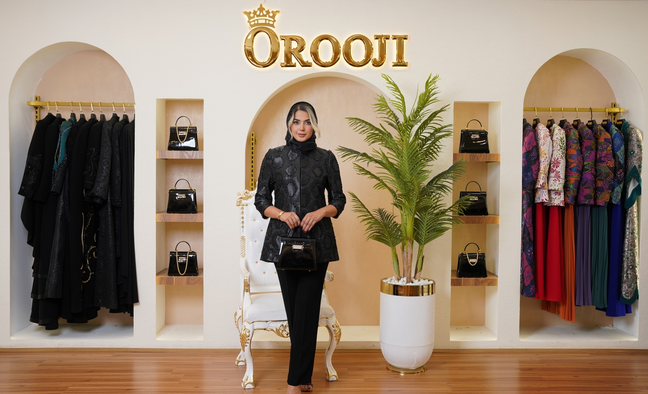 لباس سنگدوزی یا ساده؟ کدام انتخاب هوشمندانه‌تر است؟