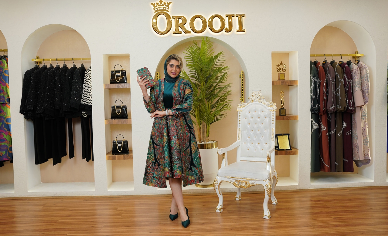 اگر بین دو سایز هستم کدام را انتخاب کنم؟ (ویژه مانتوهای سنگدوزی)